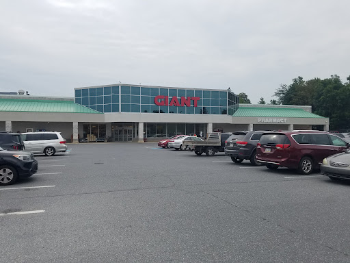 Grocery Store «Giant Food Stores», reviews and photos, 10 Newport Rd, Leola, PA 17540, USA