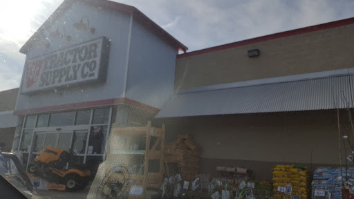 Home Improvement Store «Tractor Supply Co.», reviews and photos, 339 Rolling Hills Cir, Easley, SC 29640, USA