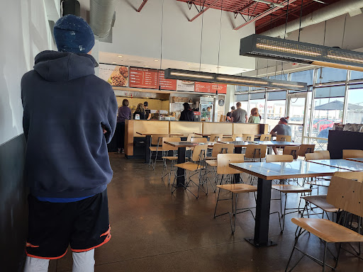 Mexican Restaurant «Chipotle Mexican Grill», reviews and photos, 9540 Mason Montgomery Rd, Mason, OH 45040, USA