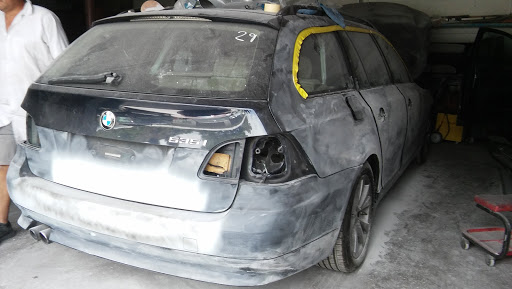 Auto Body Shop «Unique Unlimited Autobody», reviews and photos, 1510 Arroyo Dr # B, Laguna Beach, CA 92651, USA