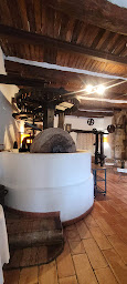 Photo n°36 de Hôtel Restaurant Le Moulin de la Camandoule Escourtin à Fayence ()