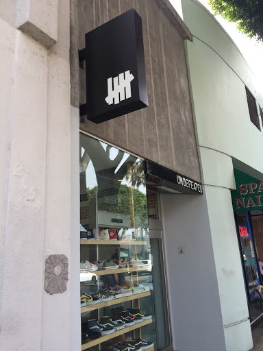 Shoe Store «Undefeated Santa Monica», reviews and photos, 2654 Main St # B, Santa Monica, CA 90405, USA