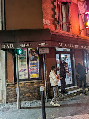 Au Cafe Du Marche à Bobigny