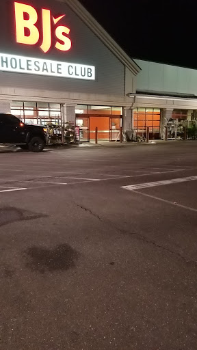 Warehouse club «BJ’s Wholesale Club», reviews and photos, 711 Stewart Ave, Garden City, NY 11530, USA