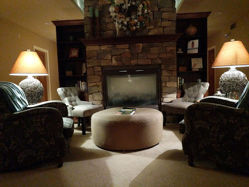 Solutions Studio & Spa