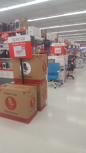 Office Supply Store «Staples», reviews and photos, 7560 Commons Blvd, Victor, NY 14564, USA