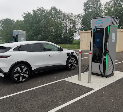 ENGIE Station de recharge à Fouchères