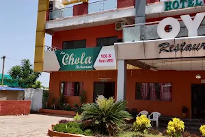 Hotel Chola image