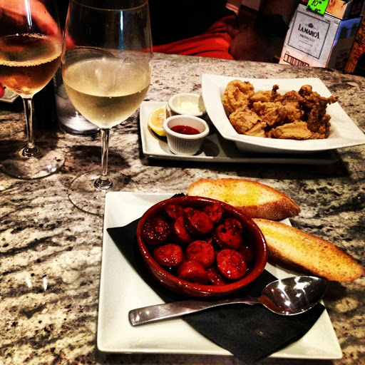 Wine Store «Happy Wine in the Grove», reviews and photos, 2833 Bird Ave, Miami, FL 33133, USA