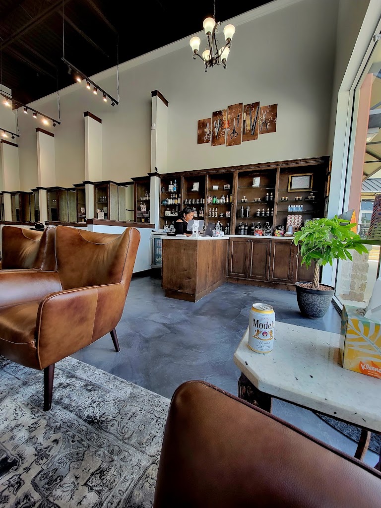 Lion's Mane Gentleman's Barbershop 78258