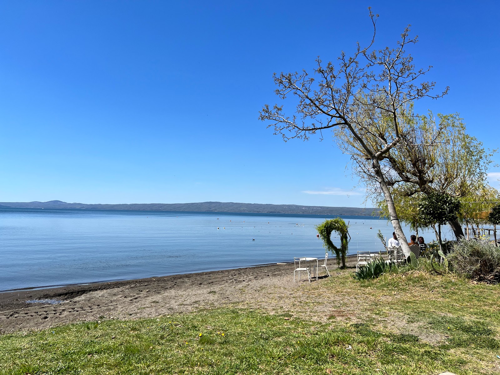 Spiaggia Lago Bolsena'in fotoğrafı - Çocuklu aile gezginleri için önerilir