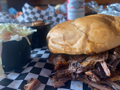 Barbecue Restaurant «Warthog Barbeque Pit», reviews and photos, 4921 20th St E, Fife, WA 98424, USA