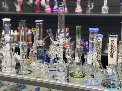 Vaporizer Store «Still Smokin Smoke Shop & Vape Bar», reviews and photos, 6359 Westheimer Rd, Houston, TX 77057, USA