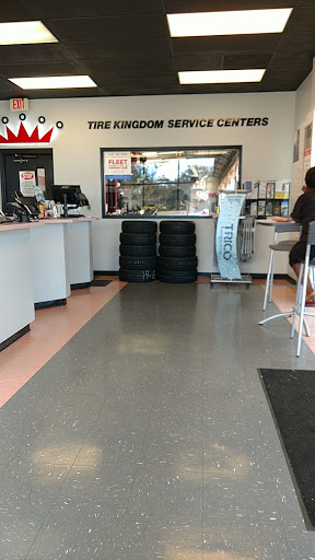 Tire Shop «Tire Kingdom», reviews and photos, 2838 Gulf to Bay Blvd, Clearwater, FL 33759, USA