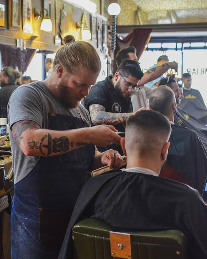 Barber Shop «Old Familiar Barber Shop, LLC», reviews and photos, 116 Parsons Ave, Columbus, OH 43205, USA