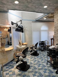 ヘアーサロン・プラム