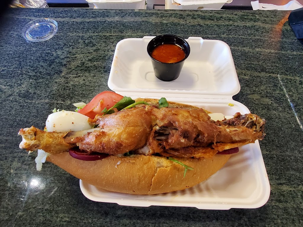 Pupusería & Antojitos Santa Elena 20906