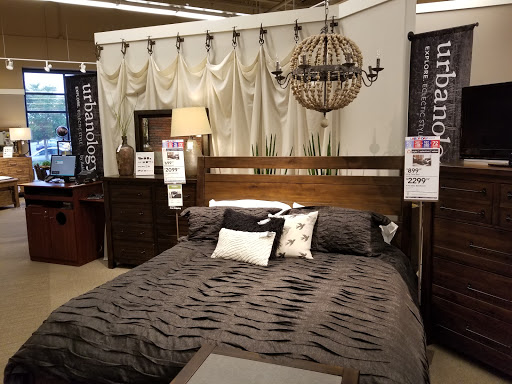 Furniture Store «Ashley HomeStore», reviews and photos, 905 Perimeter Dr, Schaumburg, IL 60173, USA