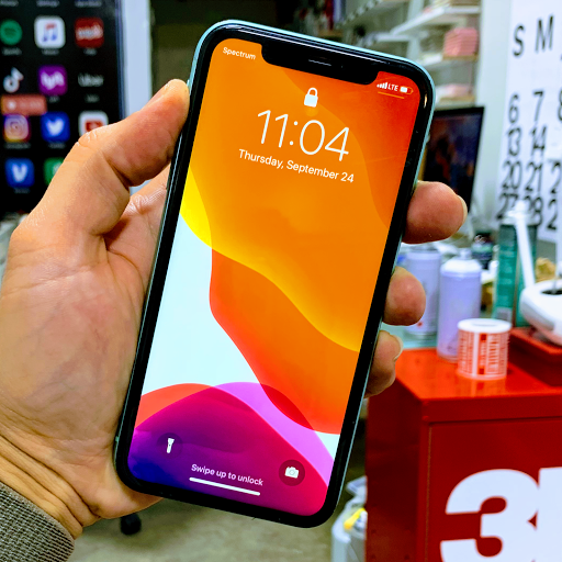 Sunset iPhone Screen Repair Los Angeles image
