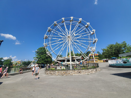 Amusement Park «Lake Winnepesaukah Amusement Park», reviews and photos, 1730 Lakeview Dr, Rossville, GA 30741, USA