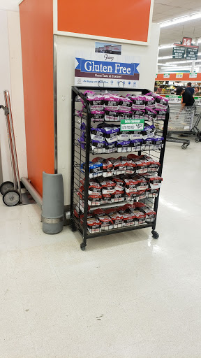 Shopping Mall «The Eureka Mall», reviews and photos, 800 W Harris St, Eureka, CA 95501, USA