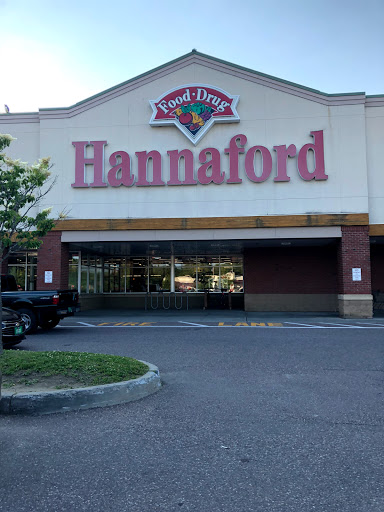Hannaford Supermarket, 1127 North Ave Suite 11, Burlington, VT 05408, USA, 