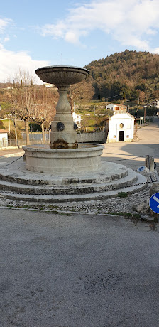 Germani Laura Piazza Guglielmo Marconi, 19, 03035 Fontana Liri Superiore FR, Italia