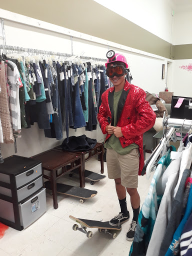 Thrift Store «Angel View Resale Store - Temecula», reviews and photos