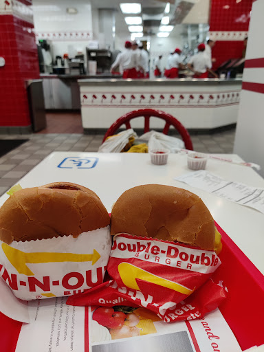 In-N-Out Burger image