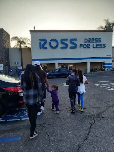 Clothing Store «Ross Dress for Less», reviews and photos, 9727 Laurel Canyon Blvd, Arleta, CA 91331, USA