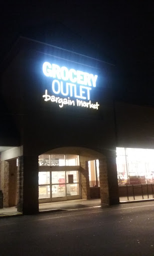 Grocery Store «Grocery Outlet Bargain Market», reviews and photos, 1130 Chester Pike, Sharon Hill, PA 19079, USA