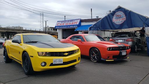 Car Wash «Hicksville Car Wash», reviews and photos, 37 E Barclay St, Hicksville, NY 11801, USA
