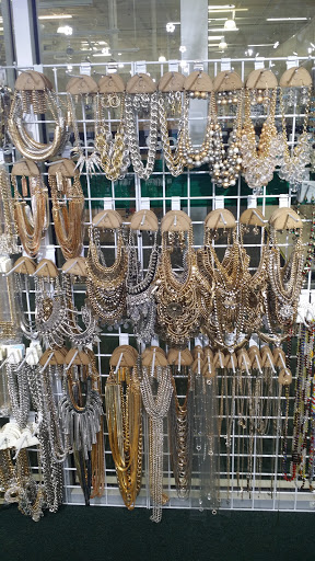 Outlet Mall «Harwin Outlet Mall», reviews and photos, 9507 Harwin Dr, Houston, TX 77036, USA