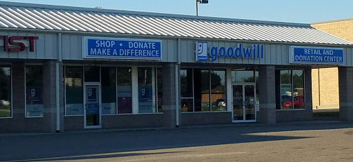 Thrift Store «Goodwill», reviews and photos