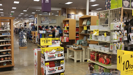 Grocery Store «Fred Meyer», reviews and photos, 8530 Evergreen Way, Everett, WA 98208, USA