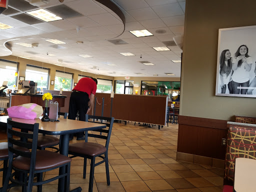 Fast Food Restaurant «Chick-fil-A», reviews and photos, 7125 Forest Hill Ave, Richmond, VA 23225, USA