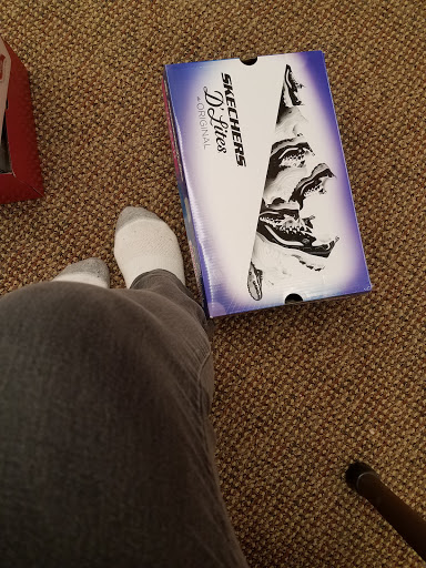 Shoe Store «Famous Footwear», reviews and photos, 1104 Commerce Blvd, Dickson City, PA 18519, USA