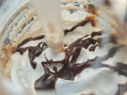 Bakery «Krispy Kreme Doughnuts», reviews and photos, 1984 W Main St, Mesa, AZ 85201, USA