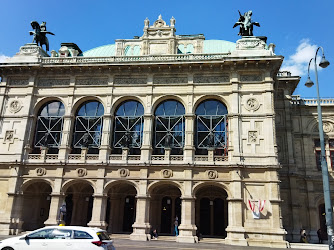 Oper, Karlsplatz U