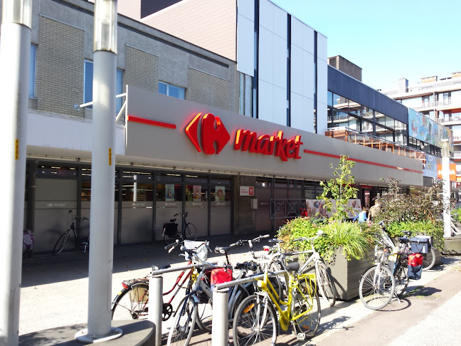Carrefour market