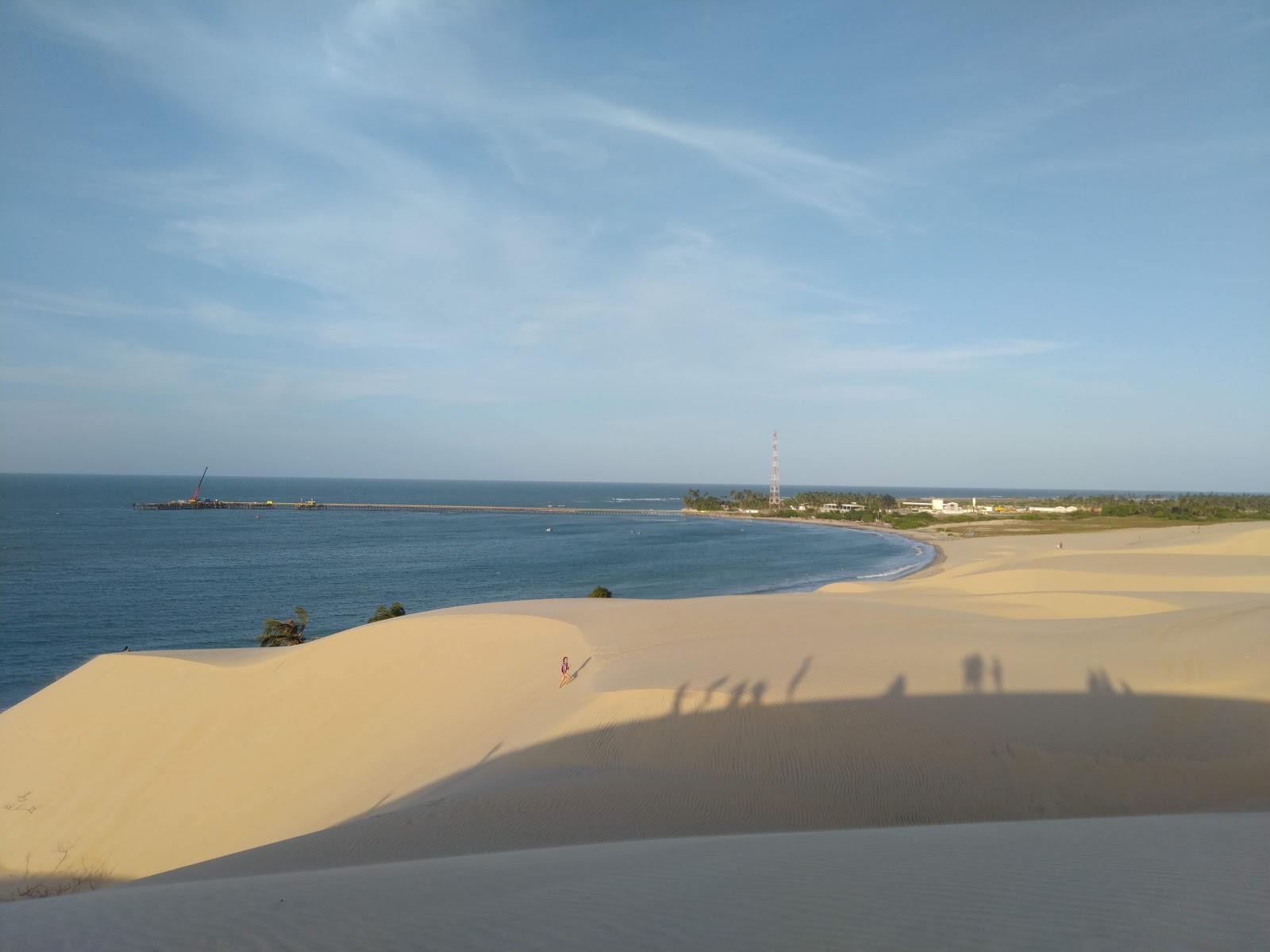 Foto von Praia Das Almas. und seine wunderschöne Landschaft