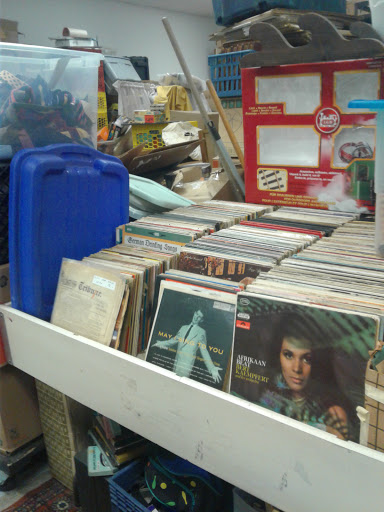 Antique Store «The Antique & Thrift Shop», reviews and photos, 100 Sunrise Hwy, Valley Stream, NY 11581, USA