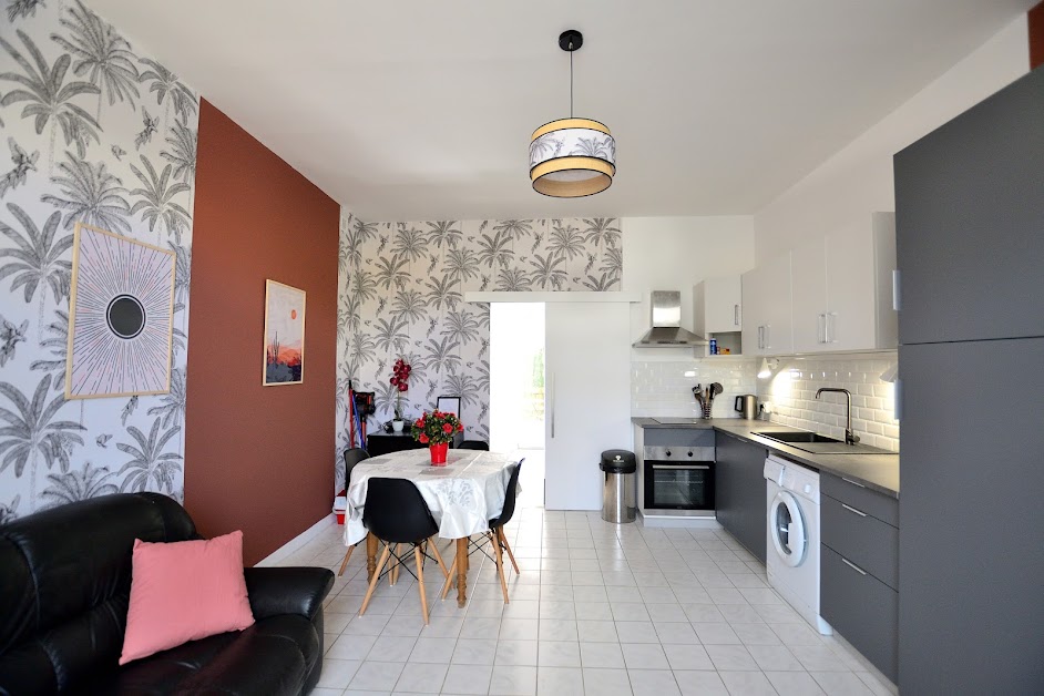 Location Villa les Pins RDC Lamalou-les-Bains