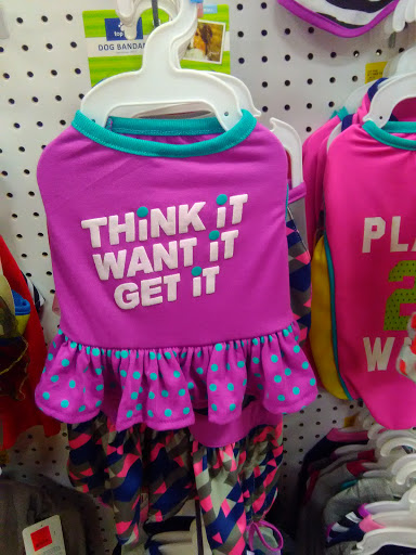 Pet Supply Store «PetSmart», reviews and photos, 3500 S Glenstone Ave, Springfield, MO 65804, USA