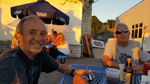 Bar & Grill «Jimmy Seas», reviews and photos, 1330 Marine St, Green Bay, WI 54301, USA