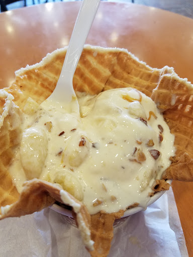 Ice Cream Shop «Cold Stone Creamery», reviews and photos, 1750 N Loop 1604 E #104, San Antonio, TX 78232, USA