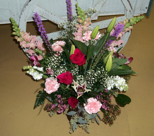 Florist «Davis Florist», reviews and photos, 4201 Locust Ln, Harrisburg, PA 17109, USA