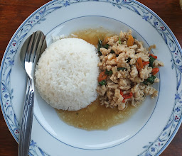 moomsabai food & drink on the rock photo