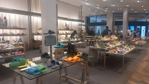 Clothing Store «Neiman Marcus», reviews and photos, 9700 Collins Ave, Bal Harbour, FL 33154, USA