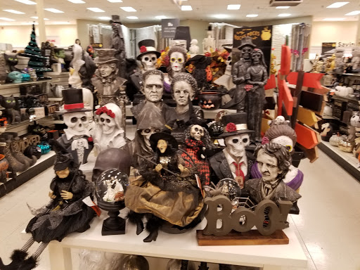 Department Store «HomeGoods», reviews and photos, 65 Commerce Way, Seekonk, MA 02771, USA